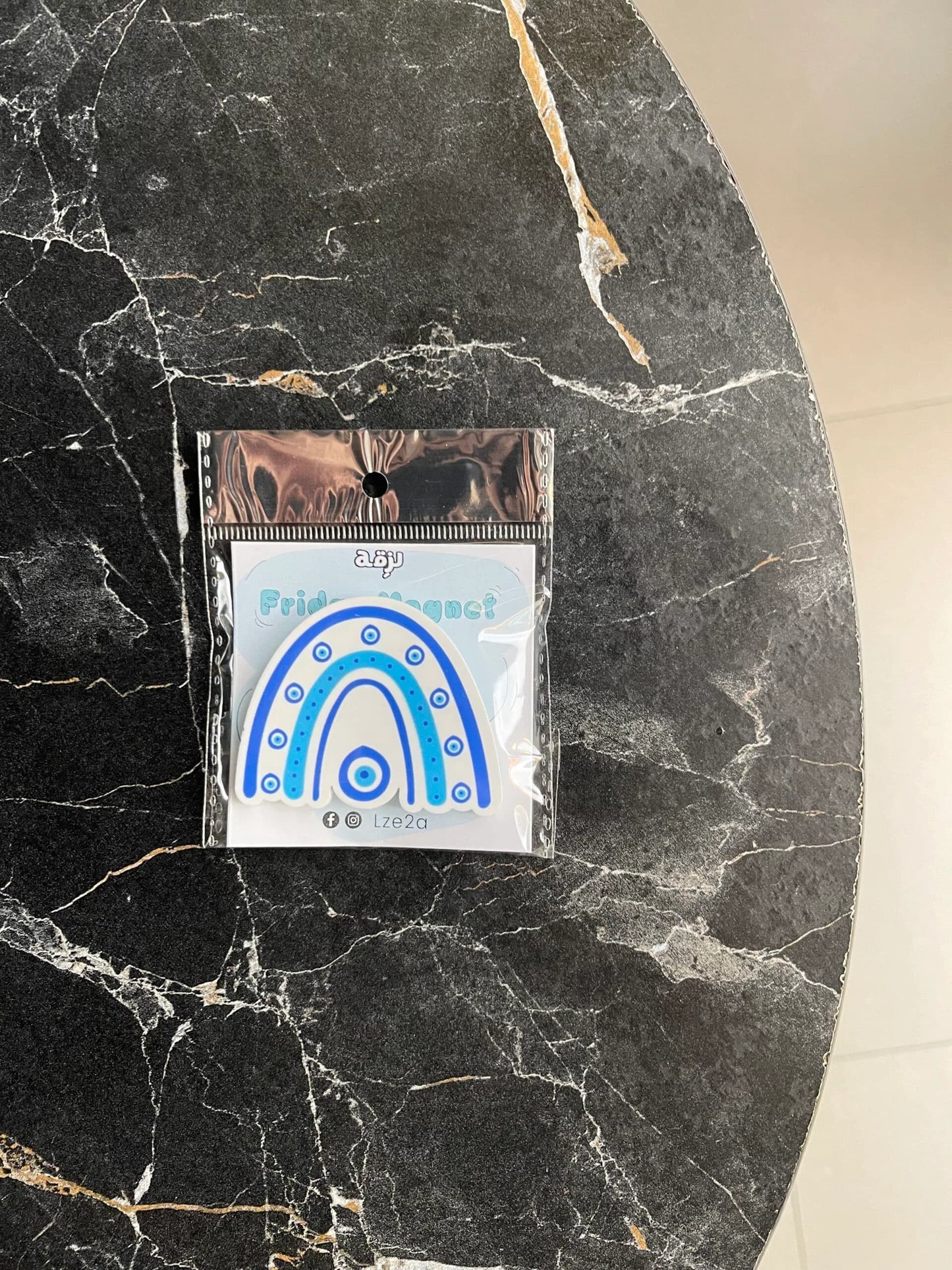 El Kharzeh El Zar2a Rainbow Magnet