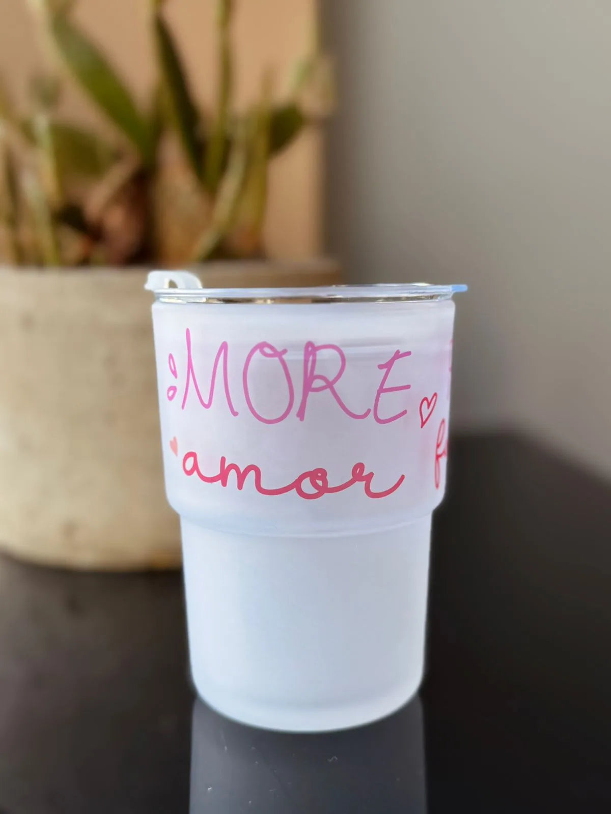 More Amor Por Favor Glass Tumbler