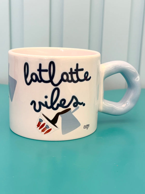 Latlatte vibes mug