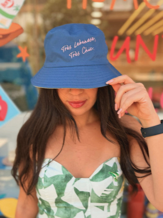 Très lebanese très chic  bucket hat