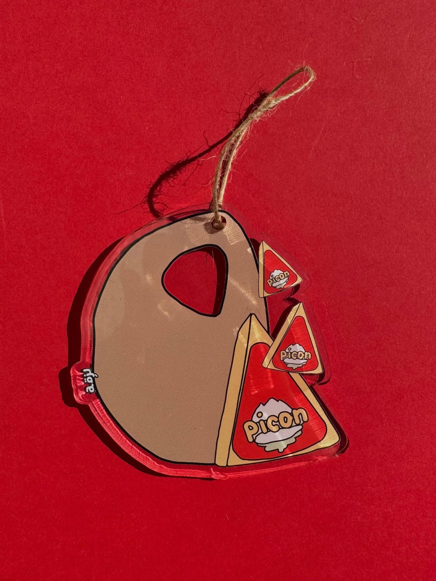 Kaake w Picon Ornament Tree