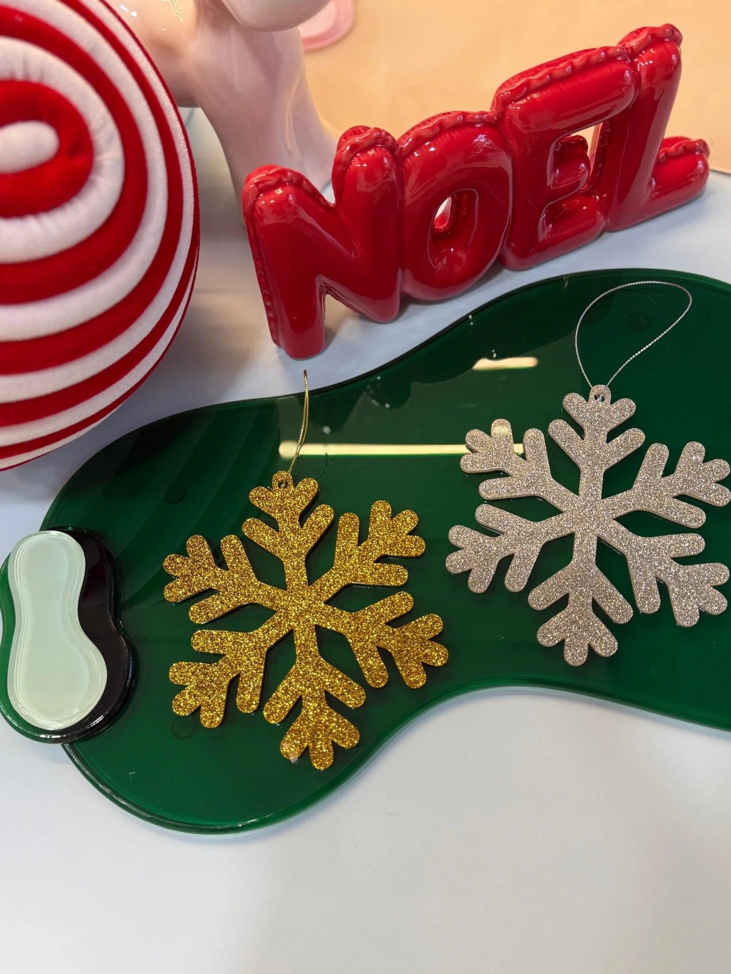 Snowflake Glitter Ornament Tree