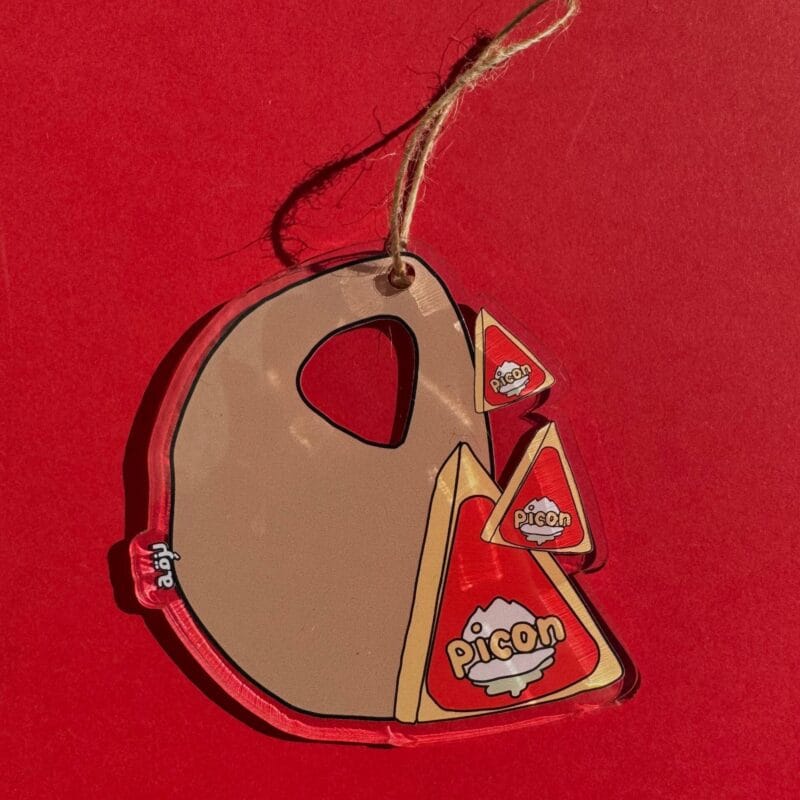 Kaake w Picon Ornament Tree